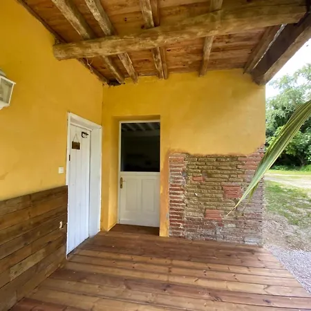 Le De La Riviere - *