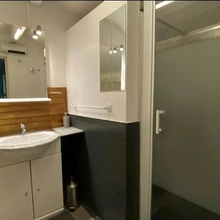 Holiday home Le De La Riviere -